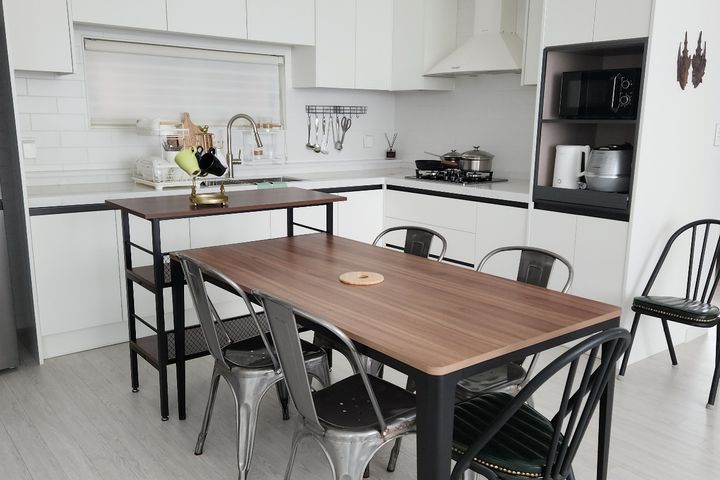 Newly built spacious two-room unit; parking a 3th image