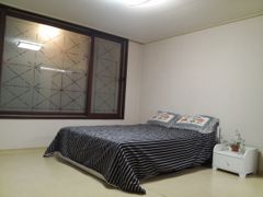 50-pyeong apartment, 4 rooms, 2 bathrooms 7th image