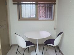 Best Value Two-Room (101) 3th image