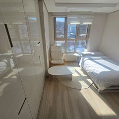 5 minutes from Seoul National University Stat Unit Image