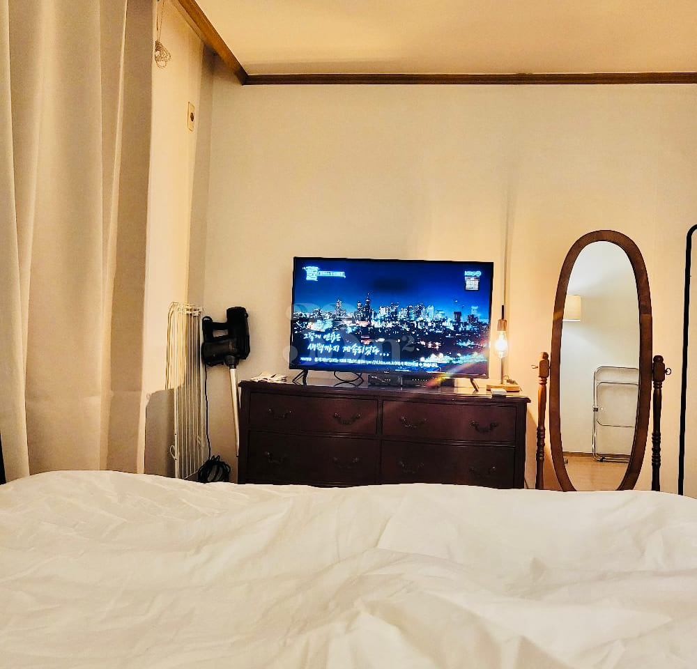 Gangnam, Yeoksam, Yangjae - Fully Furnished 1th image