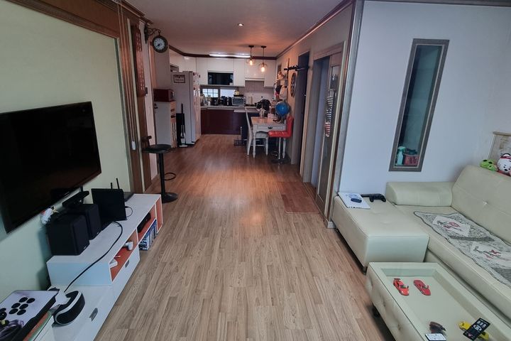 부산집 6번째 이미지