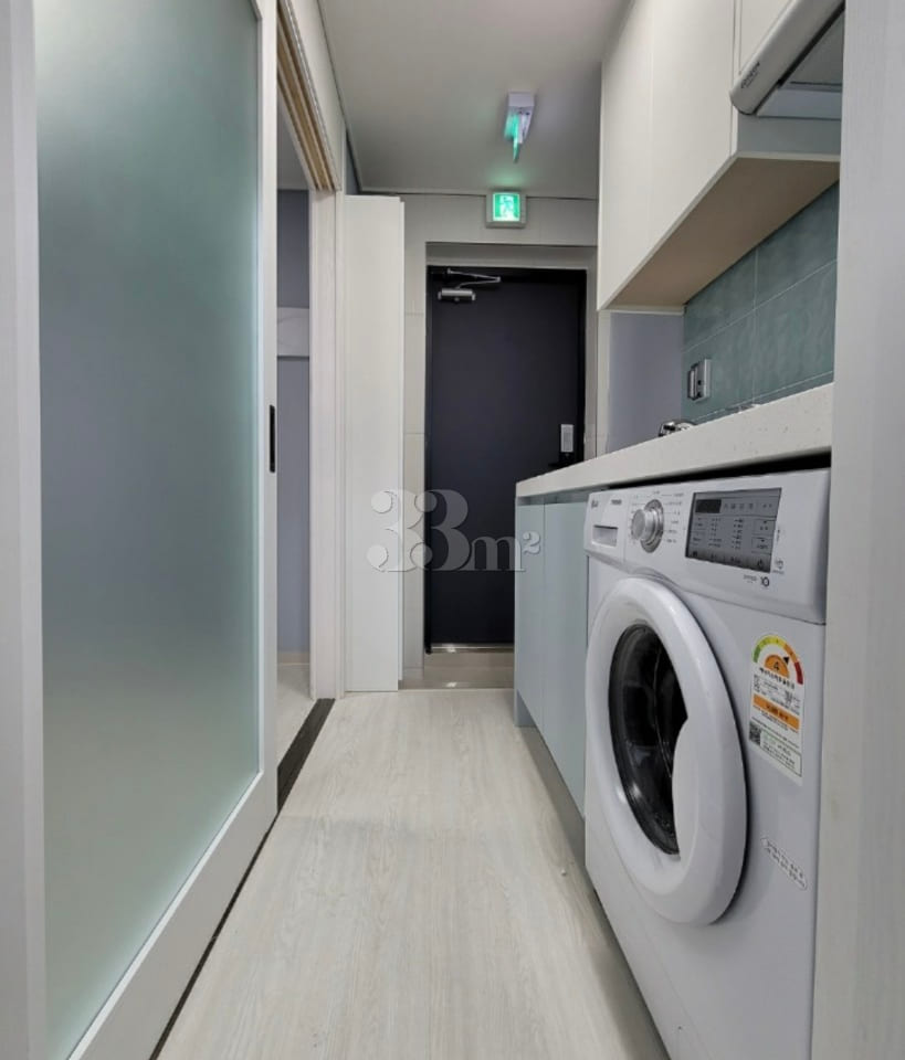 Newly built, fully furnished studio near the 12th image