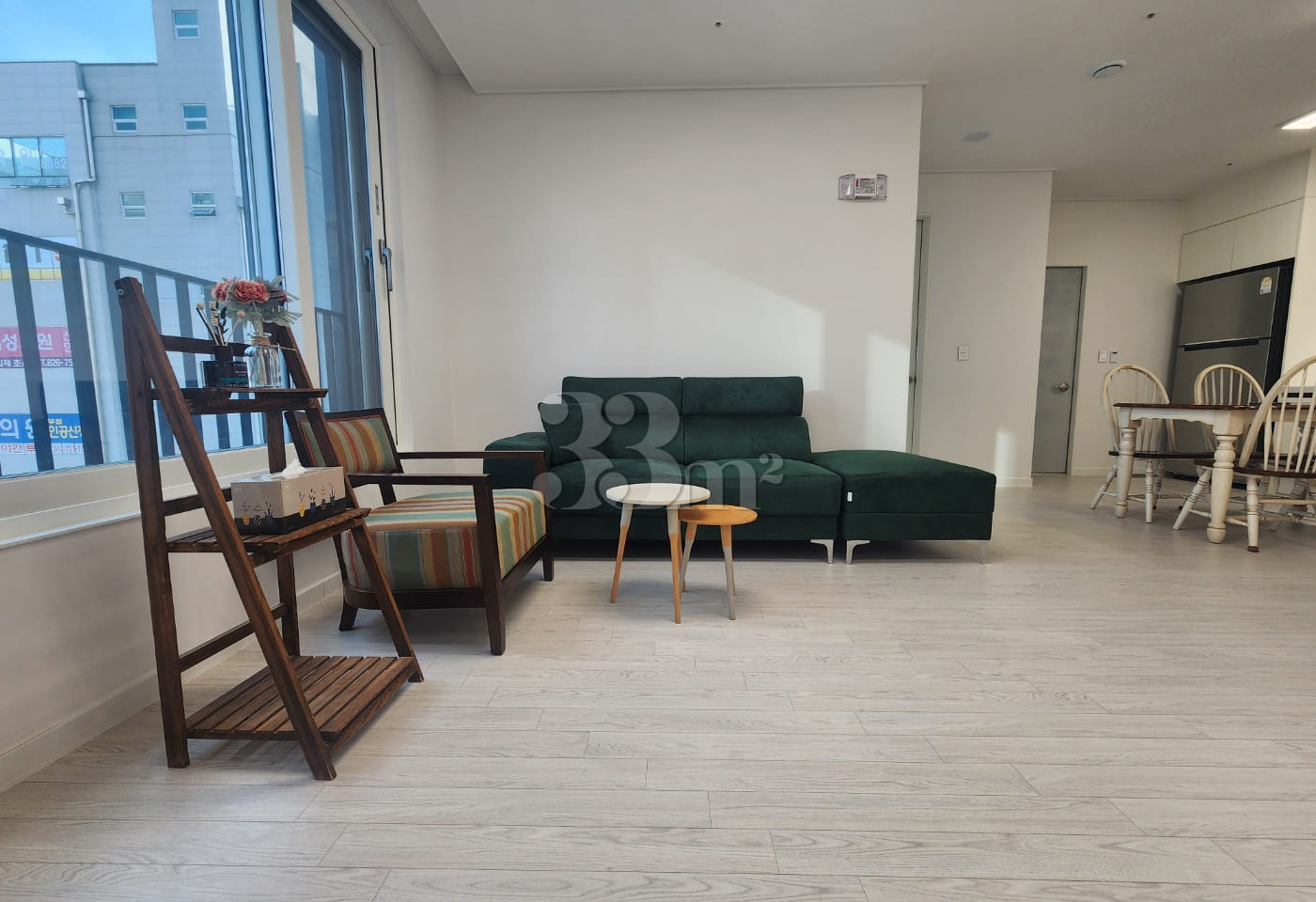 Apartment-style layout: 2 bathrooms 0th image