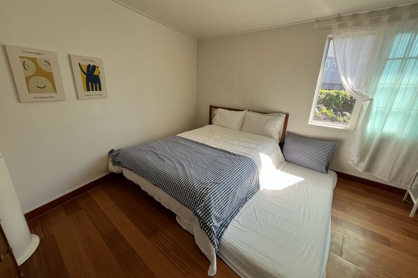 법환포구 돌담집 밖거리