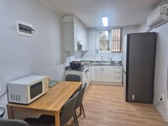 3-bedroom unit on the 1st floor near Galma St 5th image