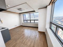 City View in Hongdae, Right by the Station 🌆 0th image