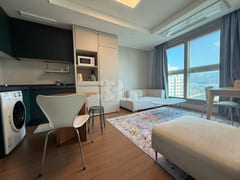 One room, one living room 1th image