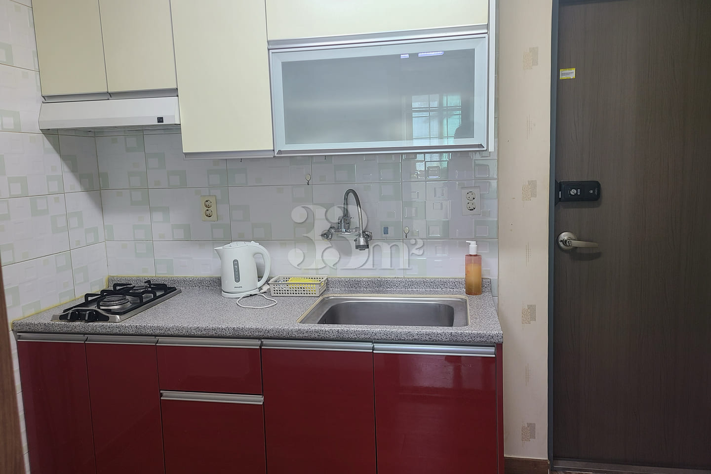 Studio apartment with a 50-million-won deposi 1th image