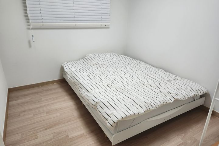 Two-room apartment at Songjeong Beach 7th image
