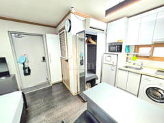 Cozy Studio in Mangwon (Unit 404) 10th image