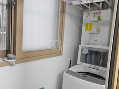 Sun Hospital β₯οΈ Near Station π Two-Room Unit 4th image