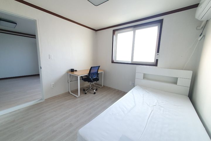 #59 A really big three-room apartment 11th image