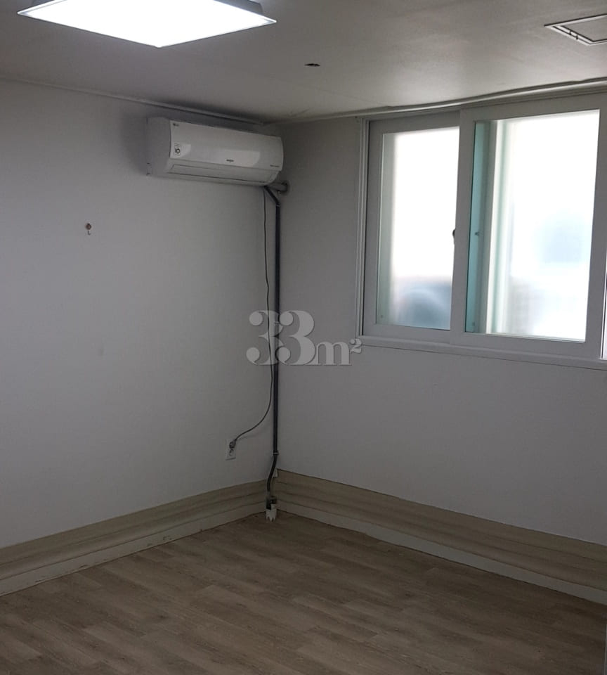 Oido House - Unit 302 3th image