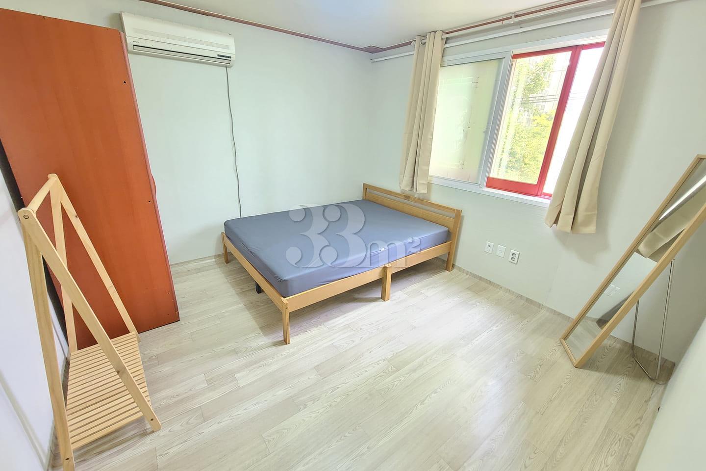 2 Bedrooms, Living Room, Seongseo, Unit 303 4th image