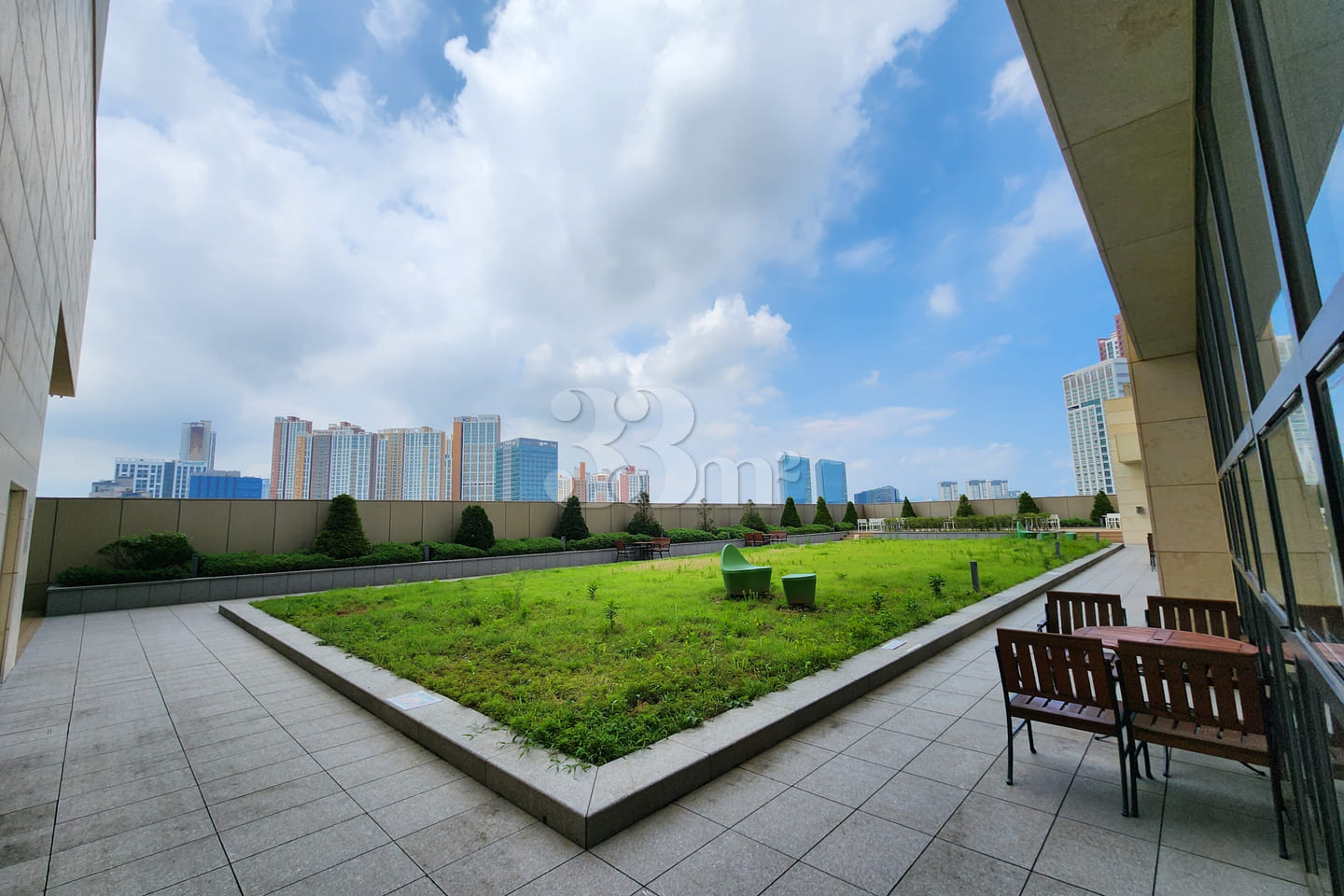 Fully furnished accommodation 1 minute from D 14th image