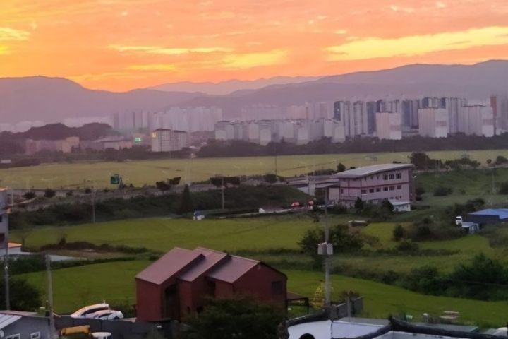 전원주택 독채(2층) 1번째 이미지