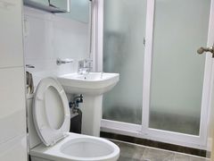 Bright studio apartment near Innovation City 8th image