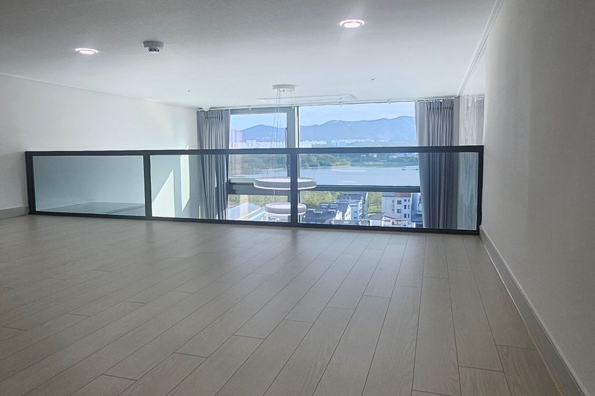 🩵Bluefin Yeungnam University Duplex 15th image