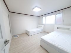 #59 A really big three-room apartment 10th image