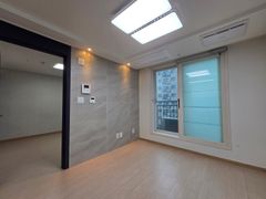 Neat two-room apartment in Doksan-dong 0th image
