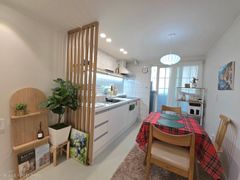 Cozy home with great natural light and a grea 3th image