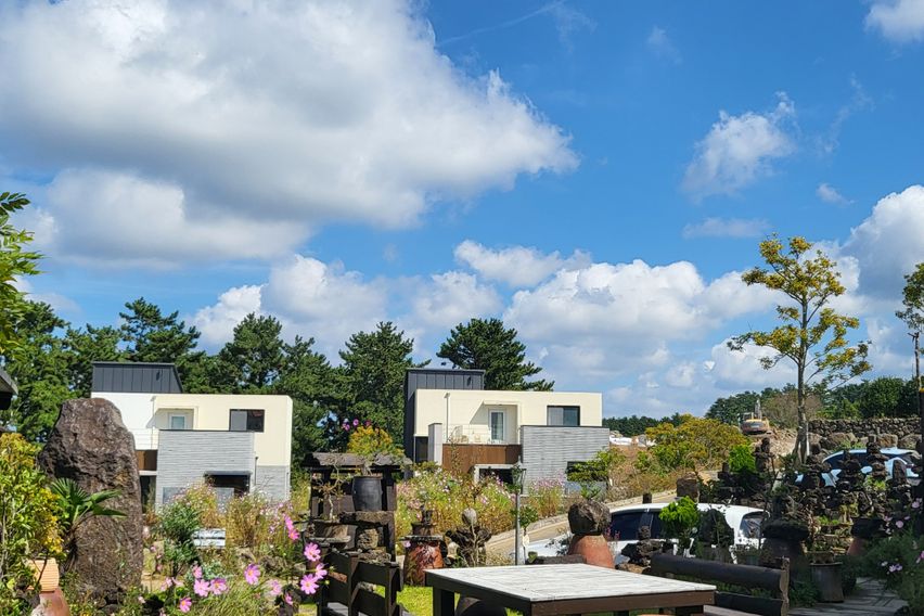 조용하고 편안한 사랑채