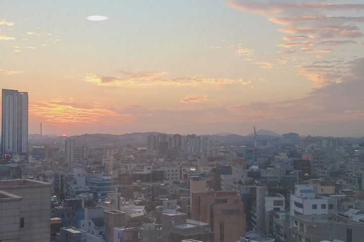 3 minutes from Hongdae Station ❤️ Yeonnam/Hap 16th image