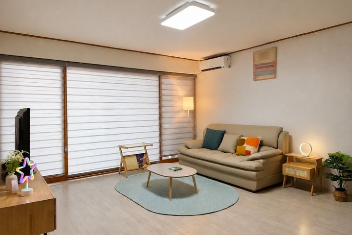Spacious, Great-Value 2-Room Unit (Sleeps 3) 3th image