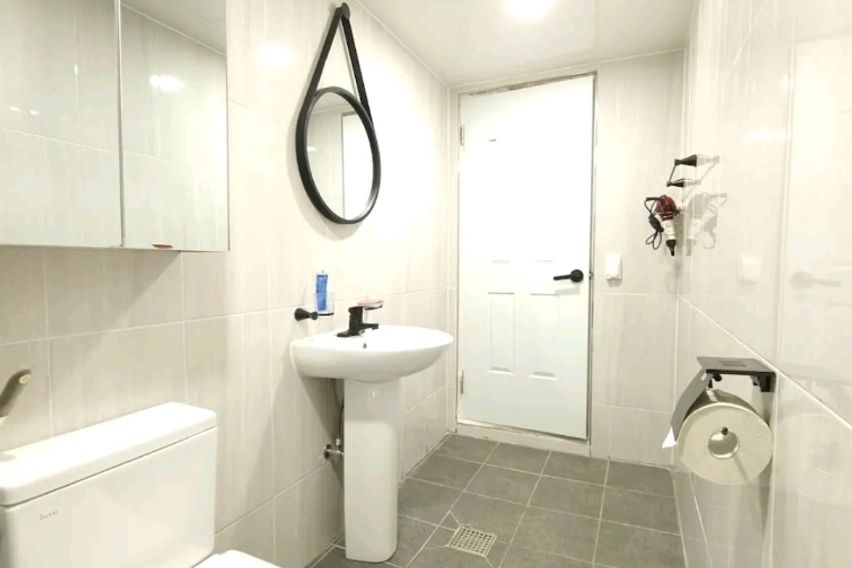 깔끔한 코지 하우스