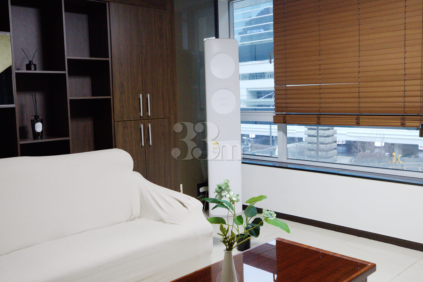 Luxurious three-bedroom, fully furnished 6th image
