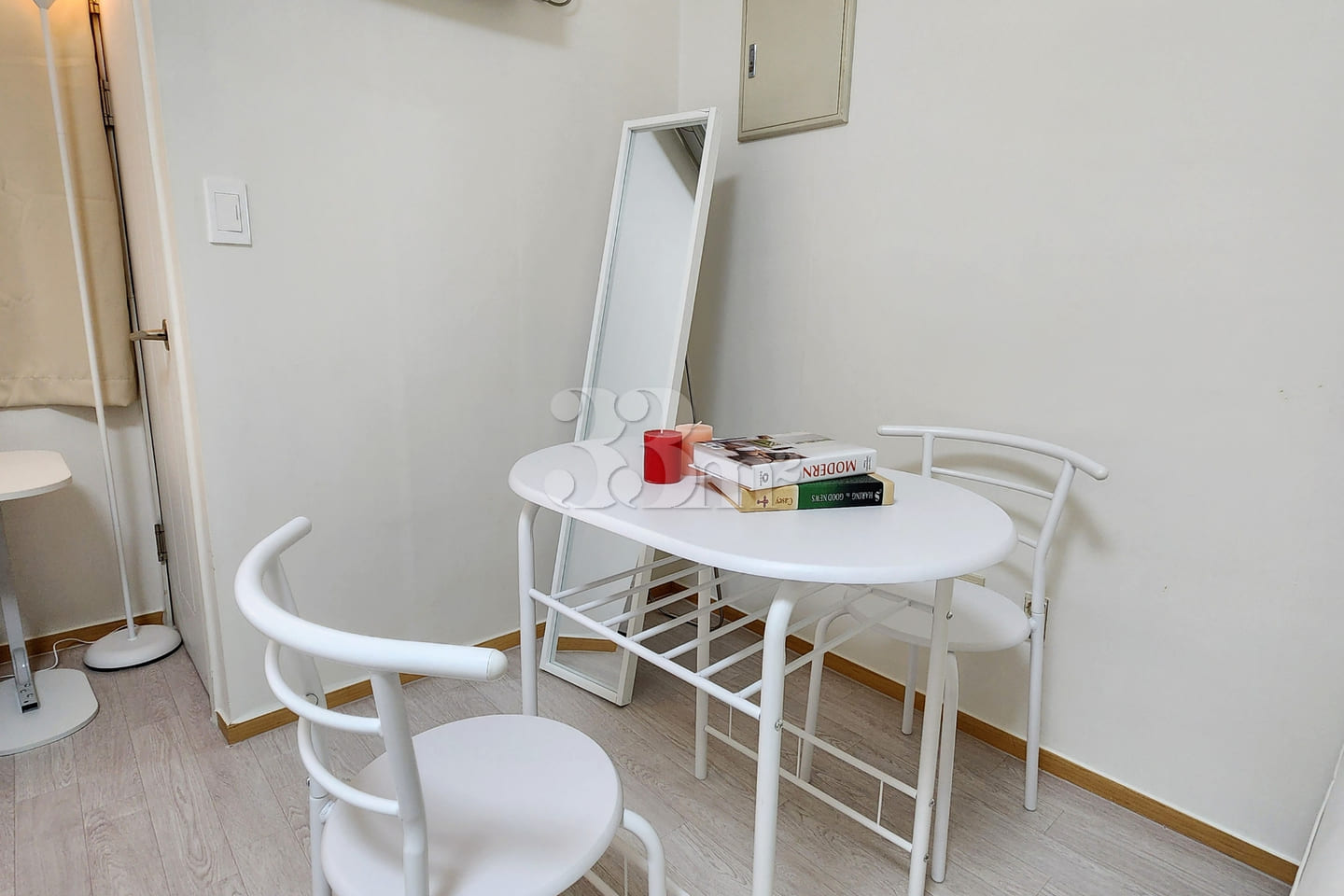 5 mins from Seongsu Station / Spotless – Revi 4th image