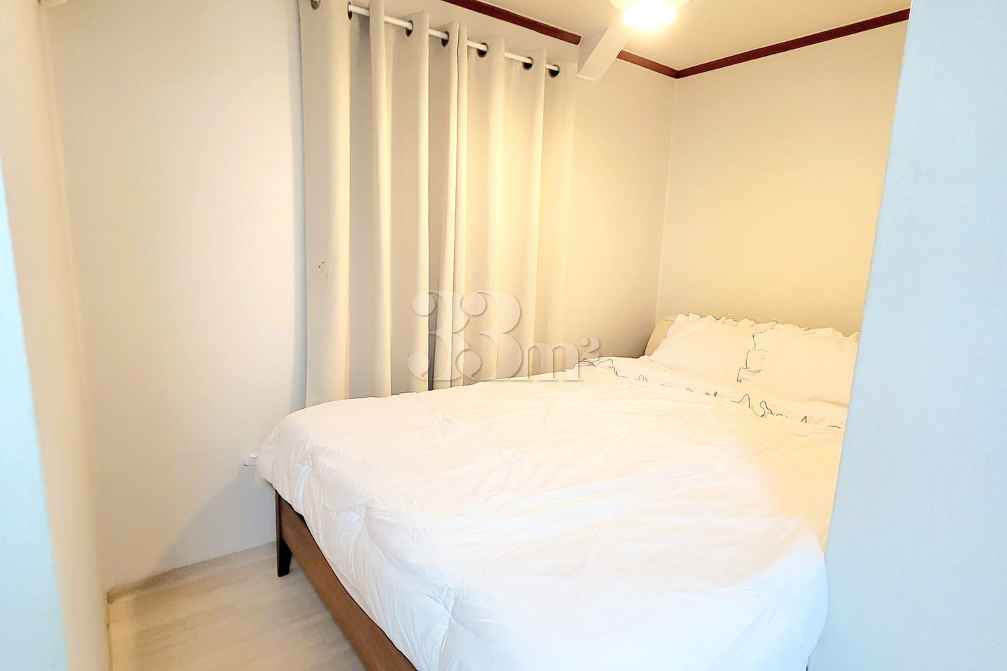 Charming Short-term Rental in Jukdo-dong (Uni 0th image