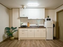Spacious two-room apartment near Chungbuk Nat 12th image
