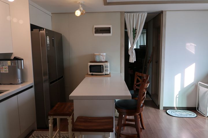 Two-story wooden house 7th image