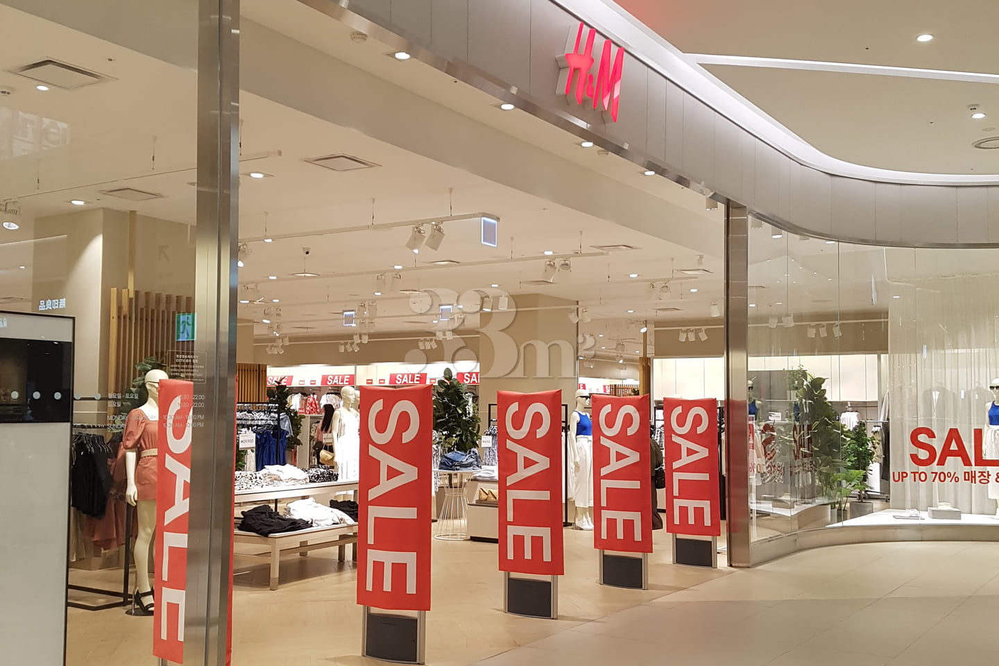 Lotte Mall Suji 9th image