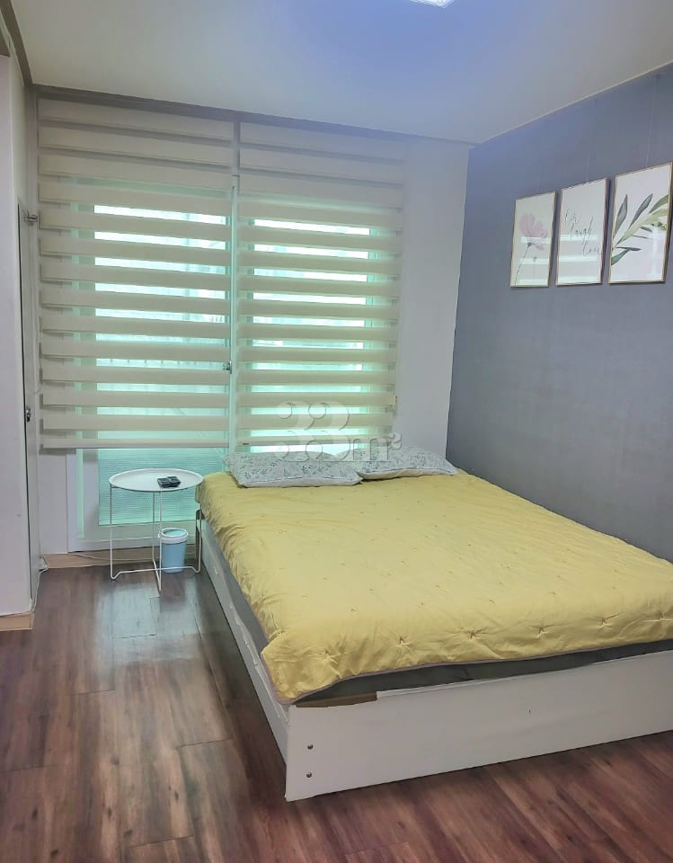 Cozy room near Sinsa Station 1th image