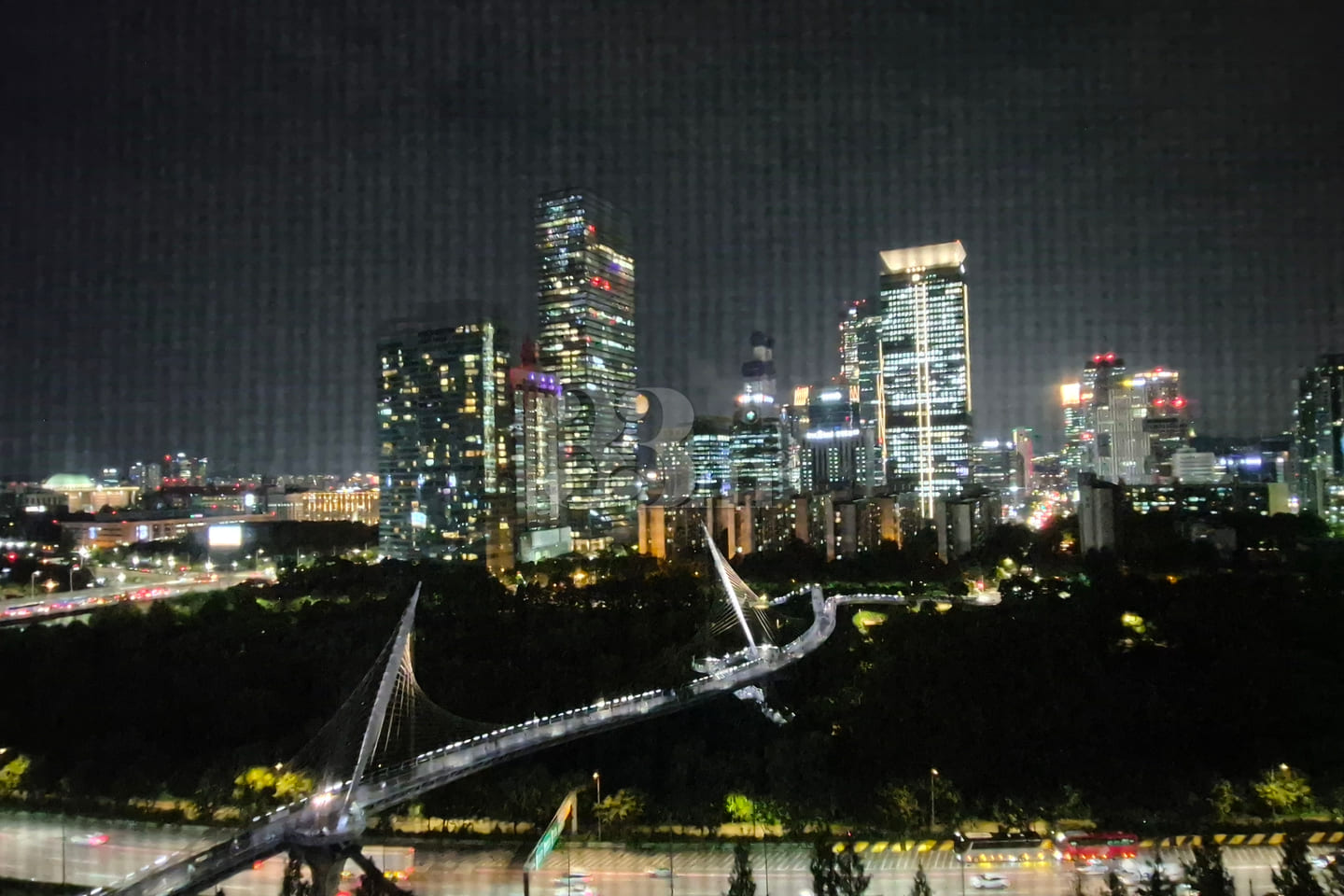 High-rise view 🌲 30 seconds from Singil Stat 14th image