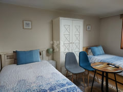 Three-bedroom apartment with full options in 10th image