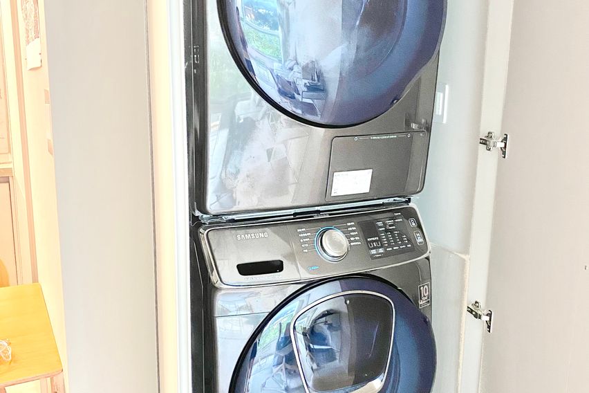 판교역 현백 2룸 가든