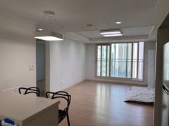Seohae Grand Bleu Apartment (Fully Furnished/ 4th image