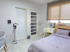 Cost-effective studio apartment with a separa 9th image
