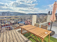 My friend's studio apartment in Galma-dong ✨ 1th image