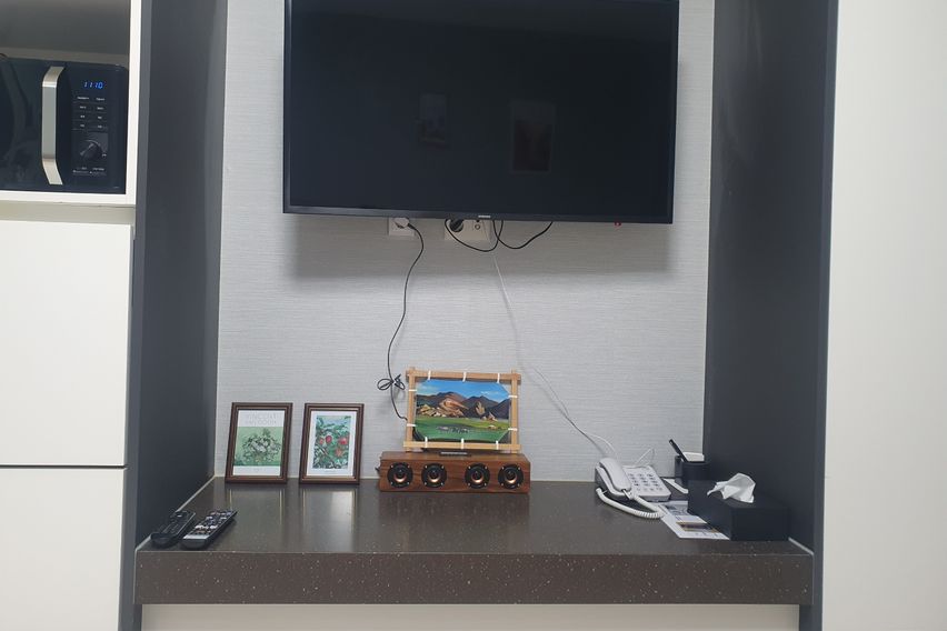 여수 핫플 숙소앞 바다 11번째 이미지