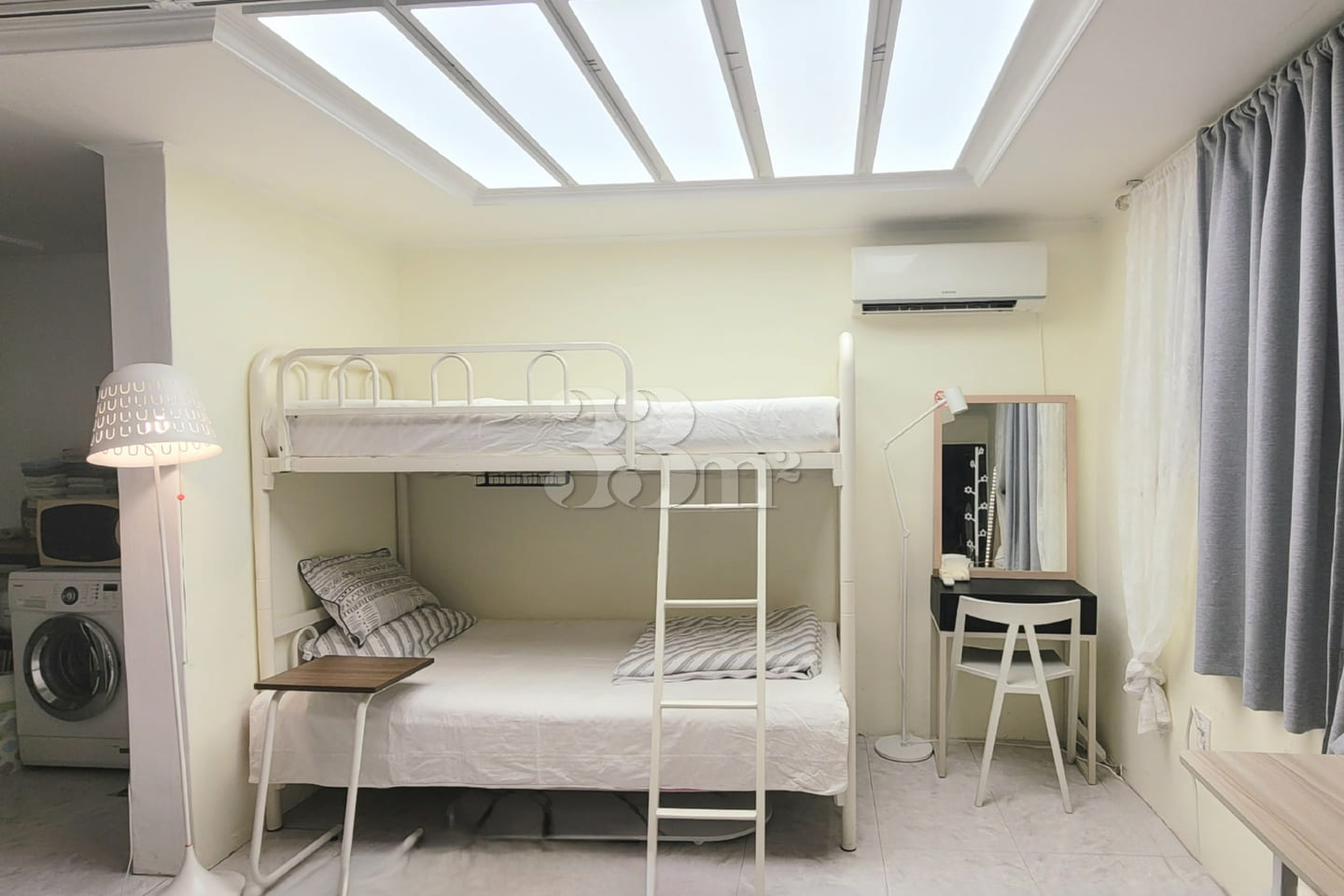 Large studio apartment near Hanti Station 0th image