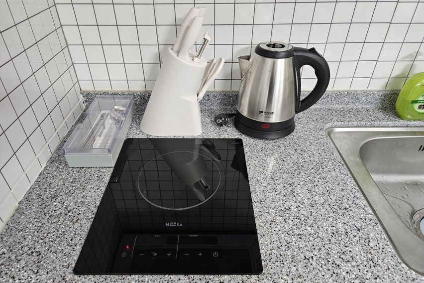 Newly opened, 9 minutes from Hongik Universit 8th image