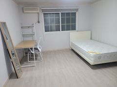 Chungbuk National University, Jungmun, Single 0th image