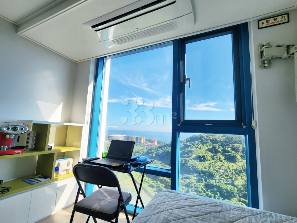 Jeju Jungmun Ocean View Royal Floor 8th image