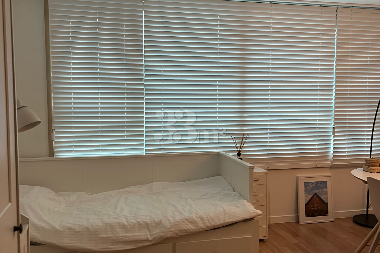 Minimalist House 9th image