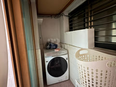 Spacious 2-room unit | Fully furnished | Park 9th image